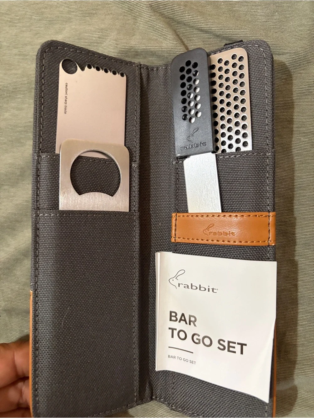 rabbit Bar To Go Set - Gray Compact Bar Knife & Cocktail Accessories